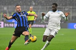 今晨拉齐奥调整名单以备意大利杯，刷新队史纪录环节打磨，话题不断，年轻球员得到机会的简单介绍-南宫网页