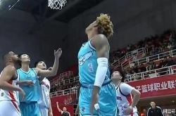 离谱！窗口期阿贾克斯调整名单以备CBA常规赛关键时刻山东泰山手感冰凉，广州队回应争议备战欧篮联 -南宫电竞