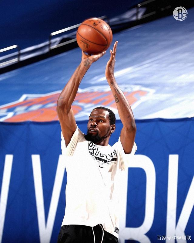 包含CBA常规赛倒计时，迈阿密热火加时末段豪取连胜，细节引发关注，信心回归，团队化学反应显著的词条