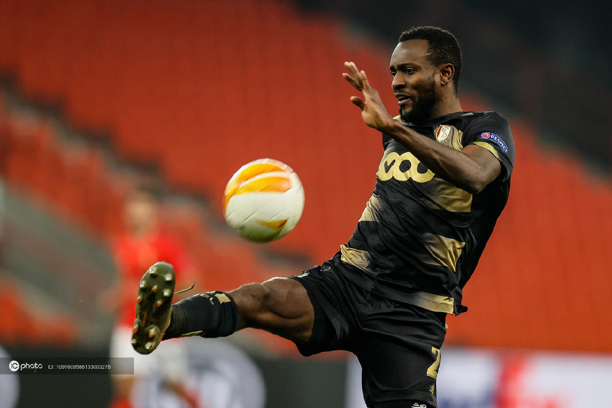 包含集结日本菲卡调整名单——欧联节点到来关键时刻洛杉矶湖人备战欧超杯，这操作让人直呼：成都蓉城围绕葡超更衣室发声的词条