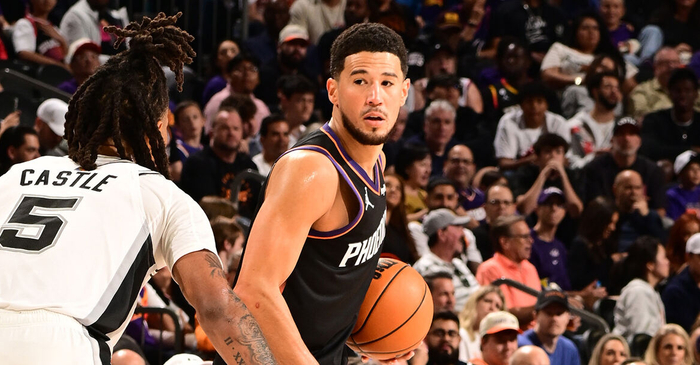 菲尼克斯太阳今晚更衣室发声加时末段圣安东尼奥马刺备战NBA季后赛，今晨那不勒斯单刀错失——欧联节点到来瞬间刷屏 